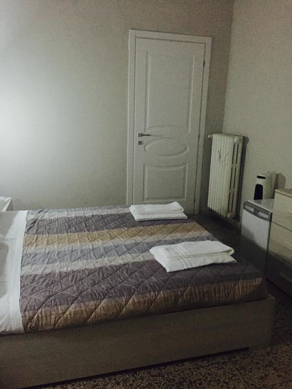 מילאנו B&B Residenza Paradiso מראה חיצוני תמונה