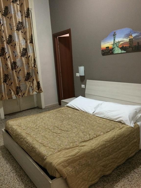 מילאנו B&B Residenza Paradiso חדר תמונה